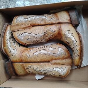 Corral Handcrafted Cowboy Boots With Box